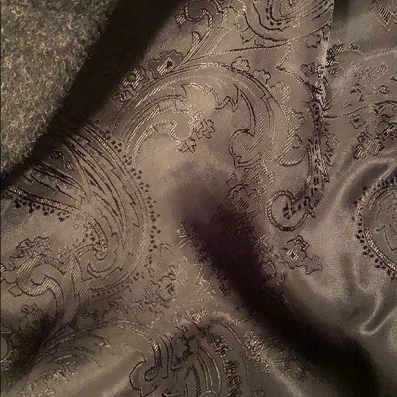 Men’s Long Mantoni Milan Italy coat - Picture 5 of 5